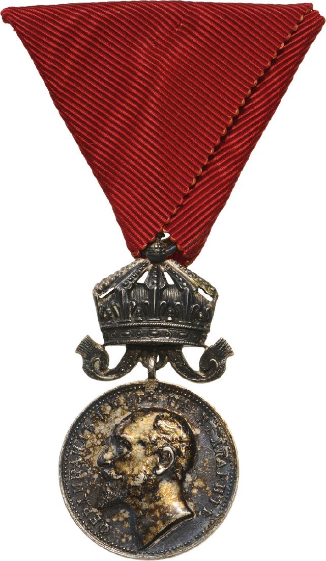 Silver Medal of Merit, Ferdinand I Tsar of Bulgaria: Breast Badge, 51x27 mm, Silver, original suspension crown, ring and peace time ribbon. I