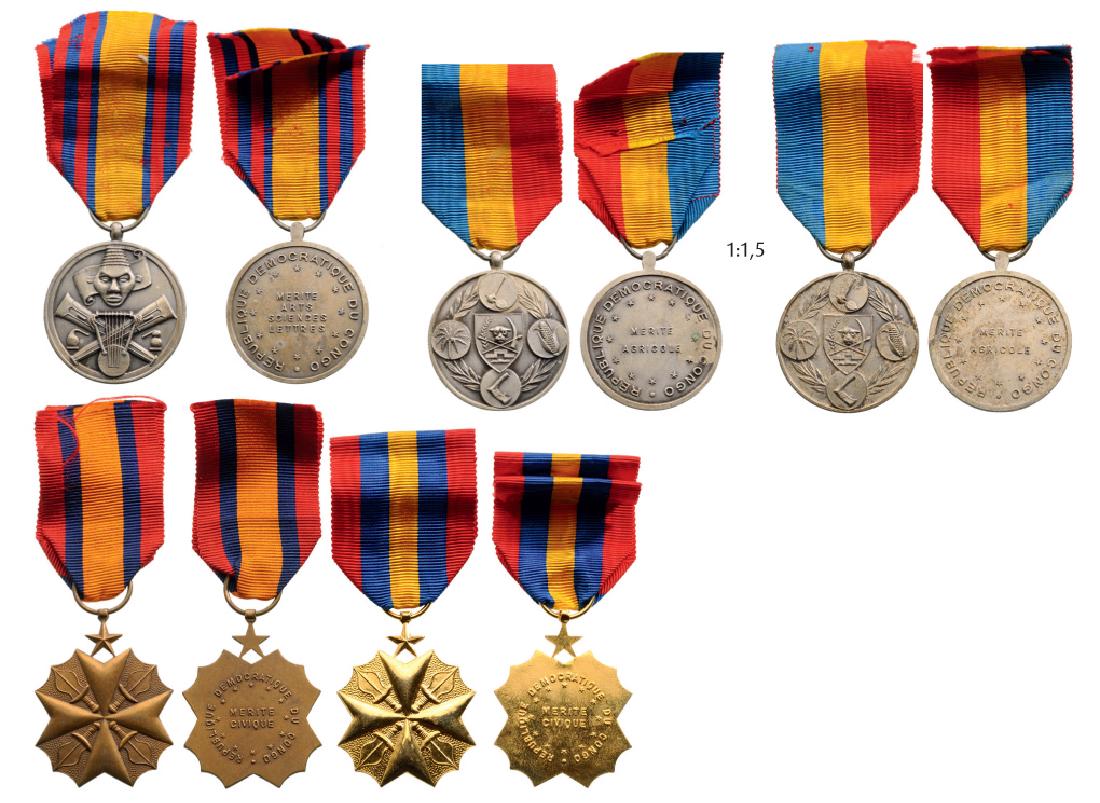 Lot of 5 Decorations (1 of 1)