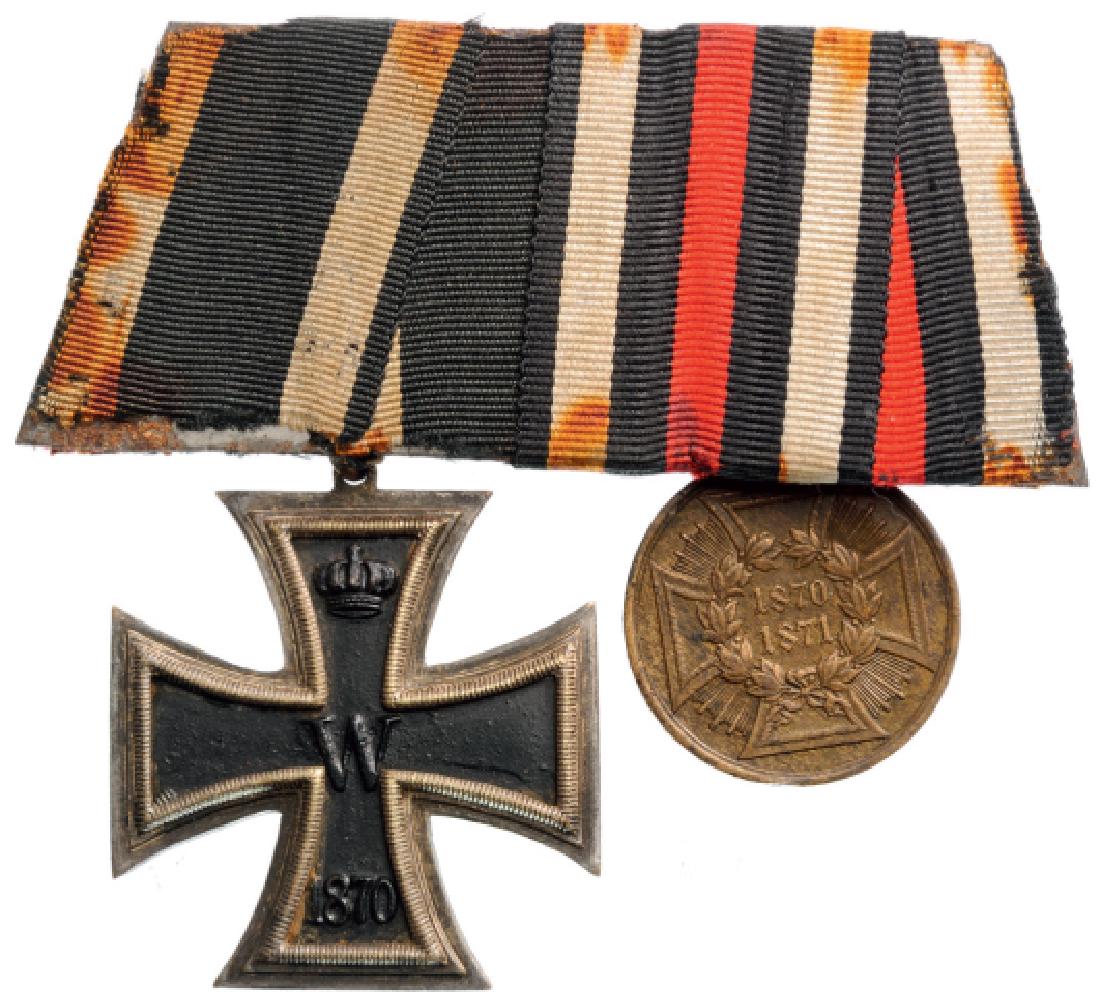 Bar of 2 Decorations (1 of 1)