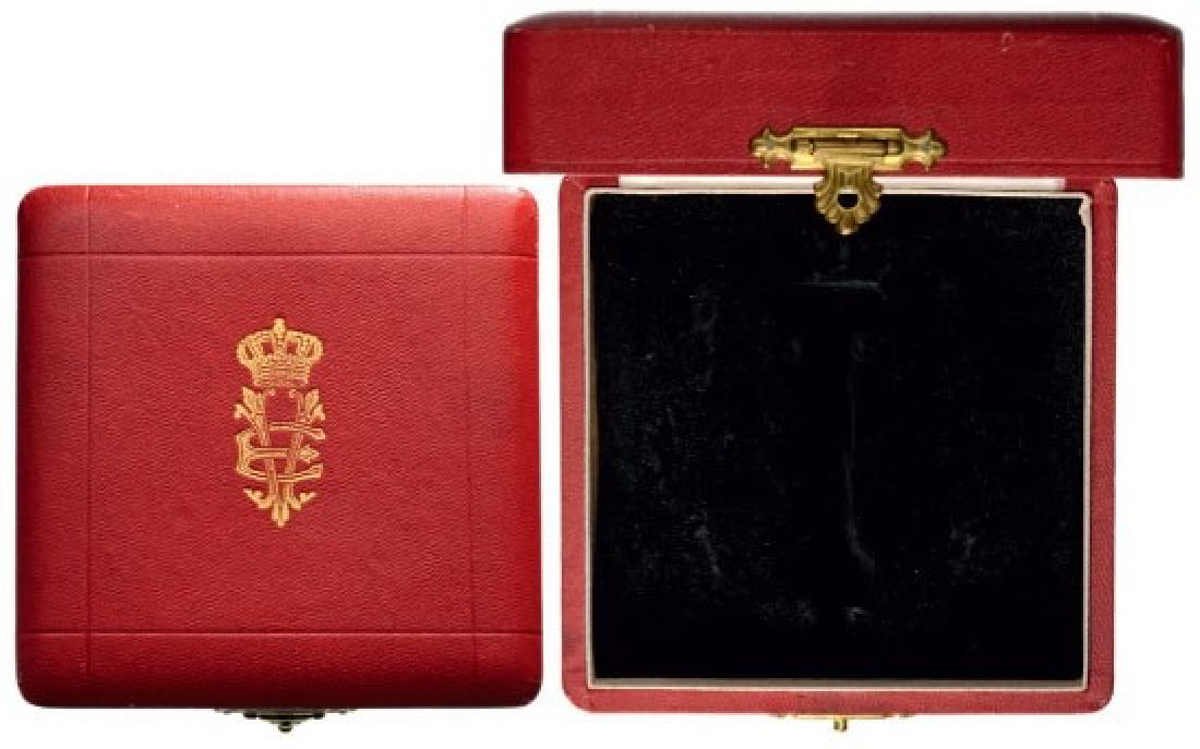 ORDER OF THE CROWN OF ITALY (1 of 1)