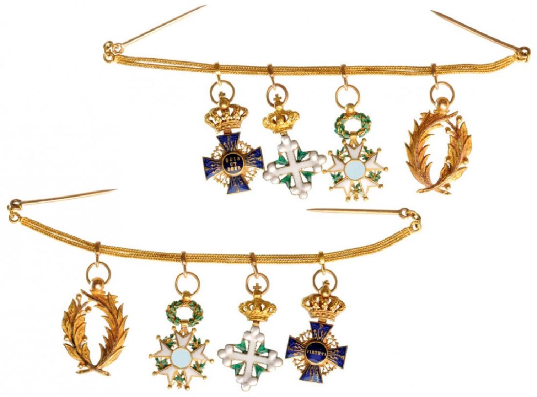 Miniature Chain with 4 Decoration (1 of 1)