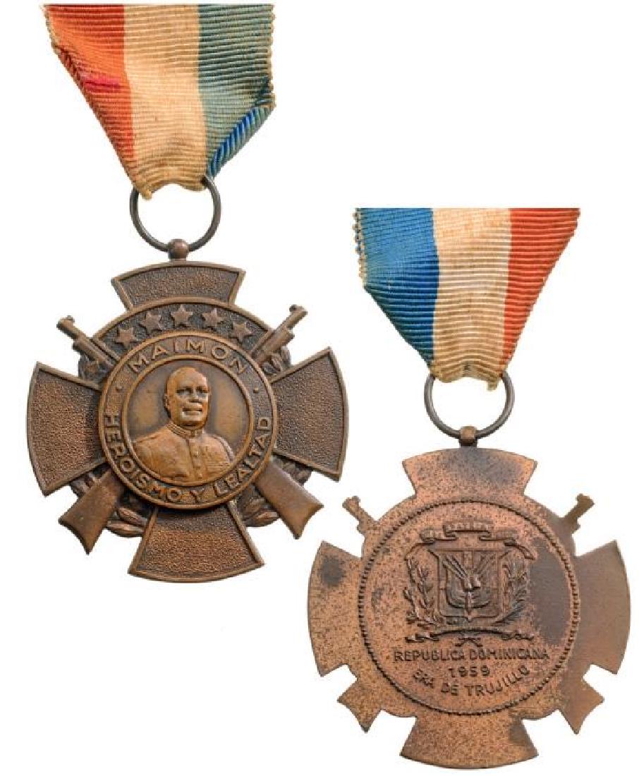 Medal of Merit of the City of Maimon: 3rd Class, Military Type, instituted in 1959. Breast Badge, Bronze, 49 mm, original suspension ring and ribbon with attachment bar. In very fine condition! I R!