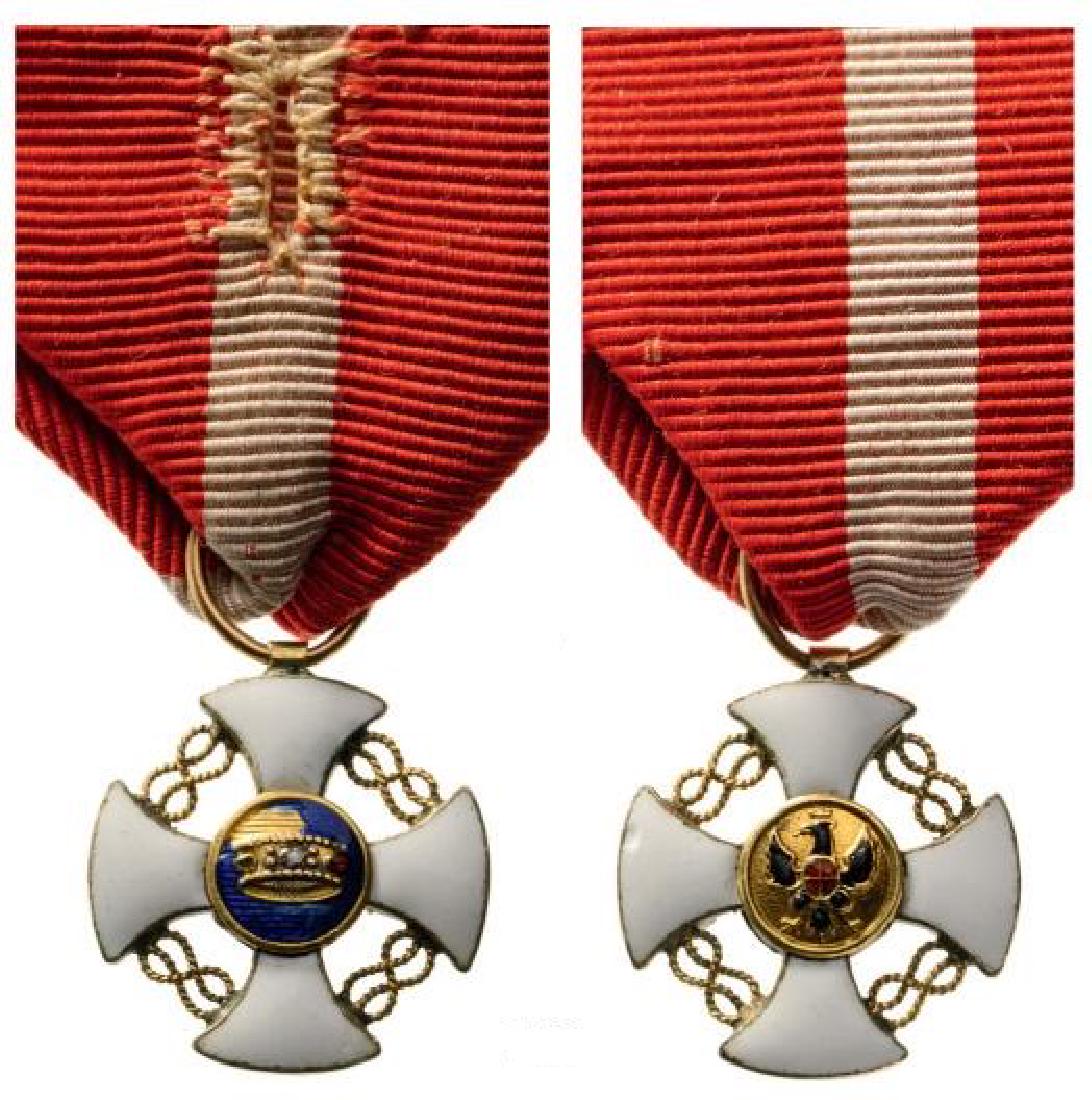 ORDER OF THE CROWN OF ITALY (1 of 1)