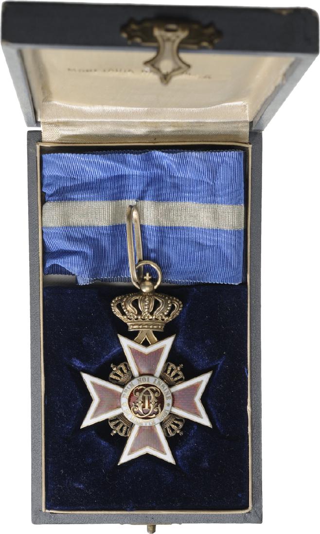 ORDER OF THE CROWN OF ROMANIA, 1881: Commander's Cross, 2nd Model (1932) for Military in Time of Peace. Neck Badge, 68x46 mm, gilt Silver,hallmarked "850 - ARG". maker's mark "JRF - 719-38 - crown", enameled, original suspension ring, lo