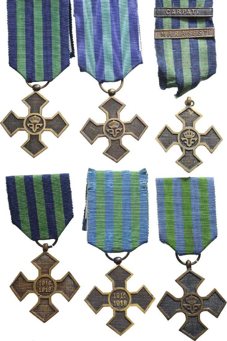 Lot of 10. The "Commemorative Cross of the 1916-1918 (1 of 4)