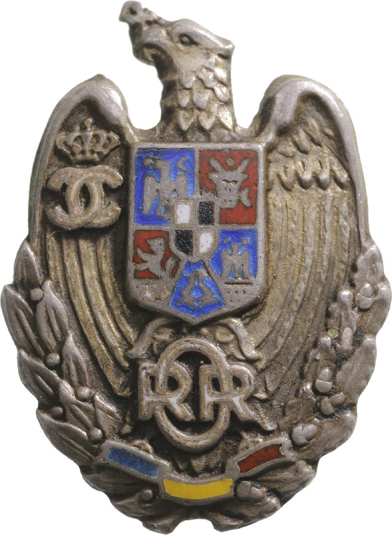 Badge of the Reserved and Retired Officers, King Carol: ROMANIA, Breast Badge, 22x16 mm, Silver, hallmarked "900", maker`s mark"KK", enameled, screw on the back. M.S.B.R. 068. Rare. I- R!