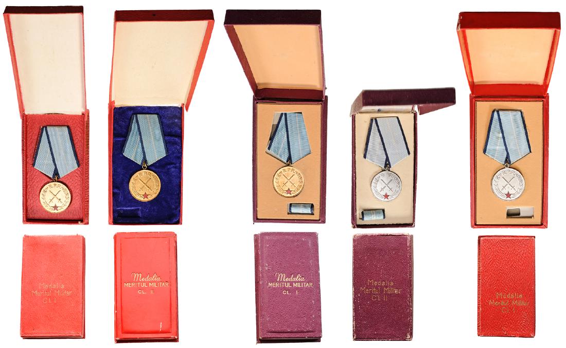 RPR - MEDAL OF MILITARY MERIT, 1954-1965 (1 of 2)