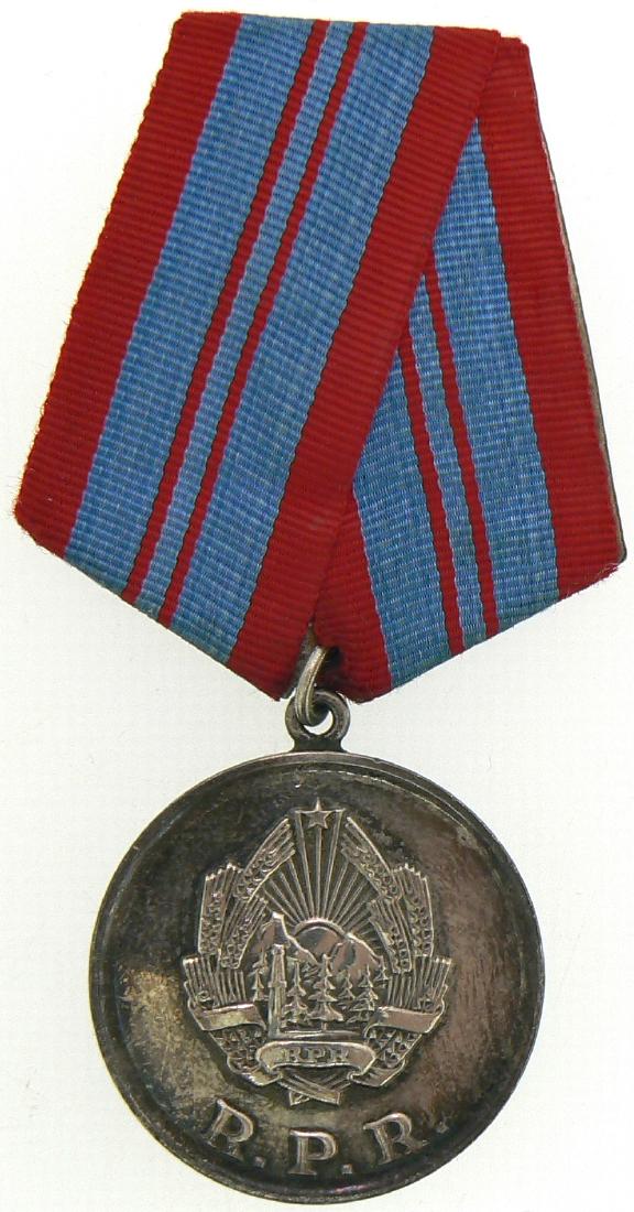 RPR - MEDAL FOR SPECIAL ACHIVEMENT IN THE DEFENSE OF (1 of 2)