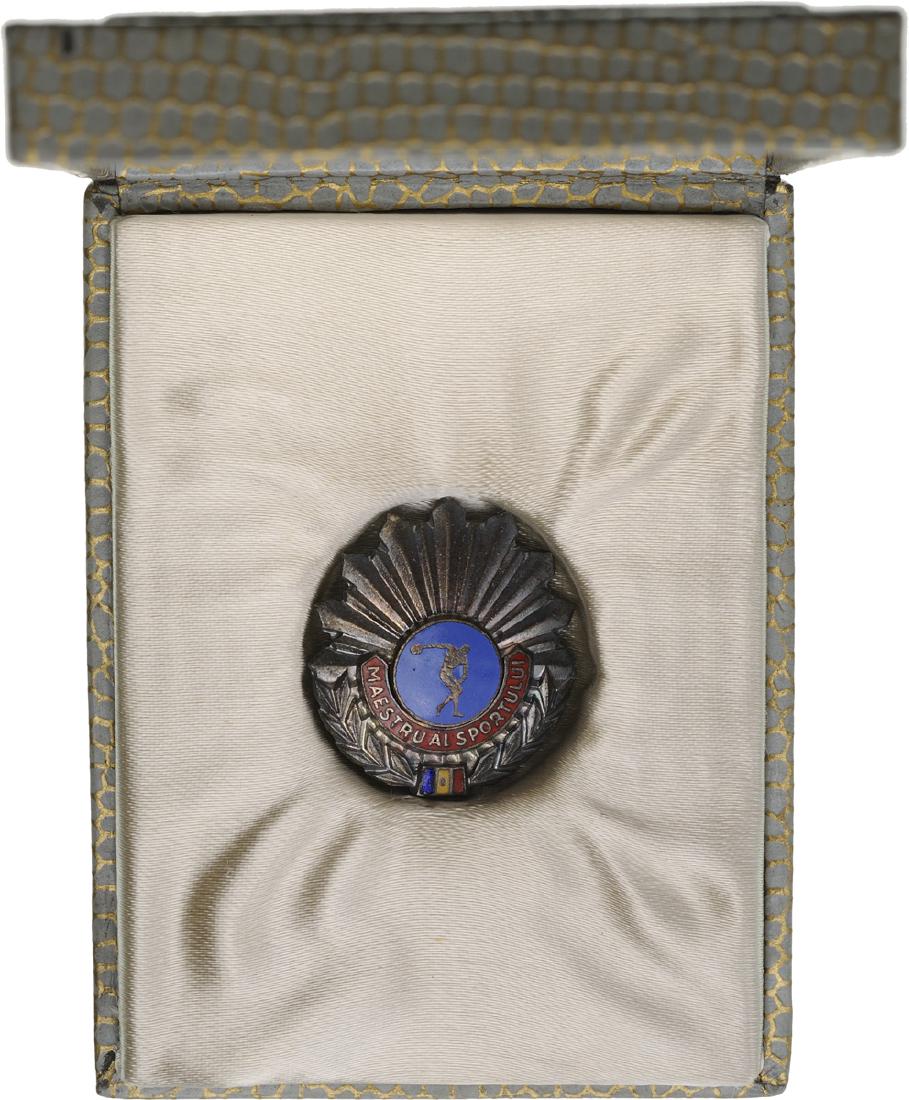 HONORED SPORTSMAN BADGE (1 of 3)