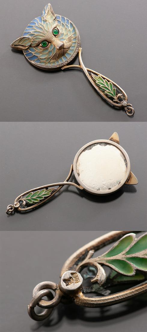 Face-to-hand mirror (1 of 1)