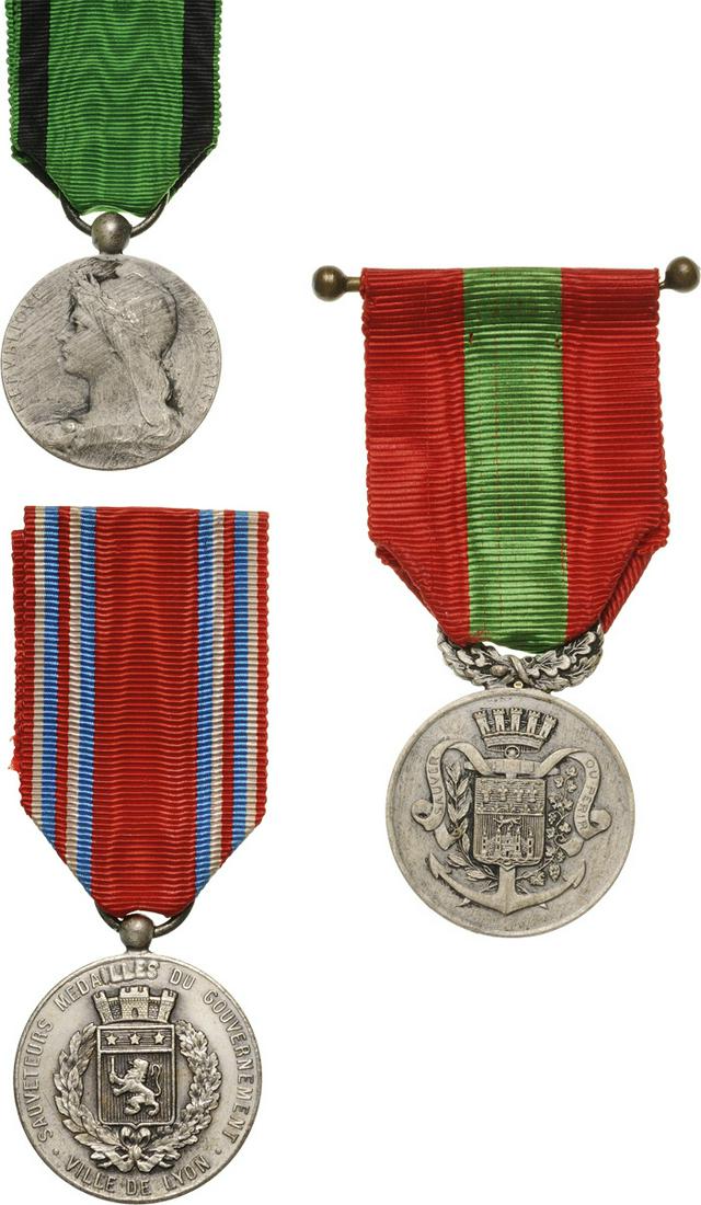 Lot of 3 Medals (1 of 2)