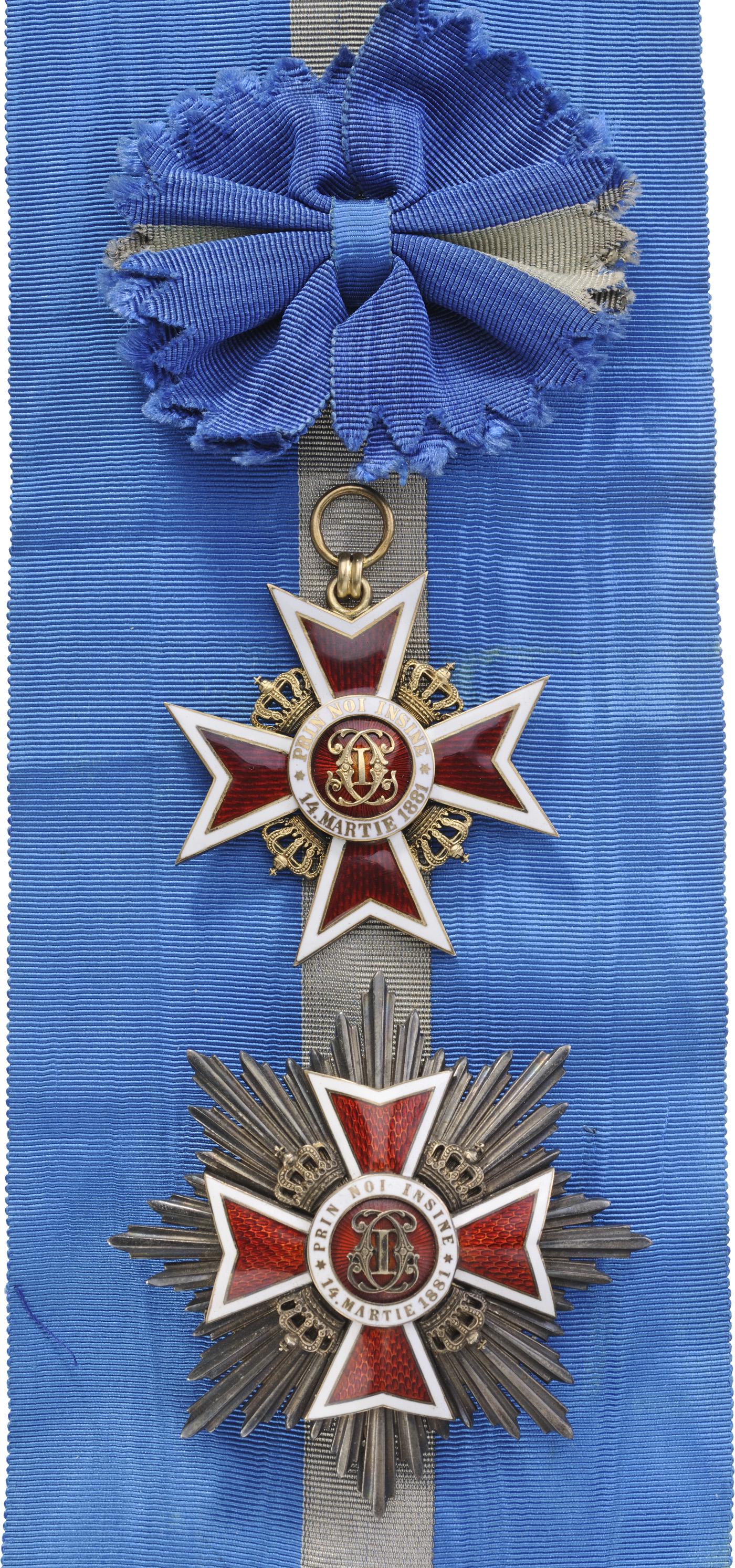 ORDER OF THE CROWN OF ROMANIA, 1881: Grand Cross Set, 2nd Model, Civil. Sash Badge, 60 mm, Silver gilt, hallmarked 434-38-ARG" crown, maker's mark "Resch", both sides red enameled, with original short sash and rosette. Breast Star, 75 mm