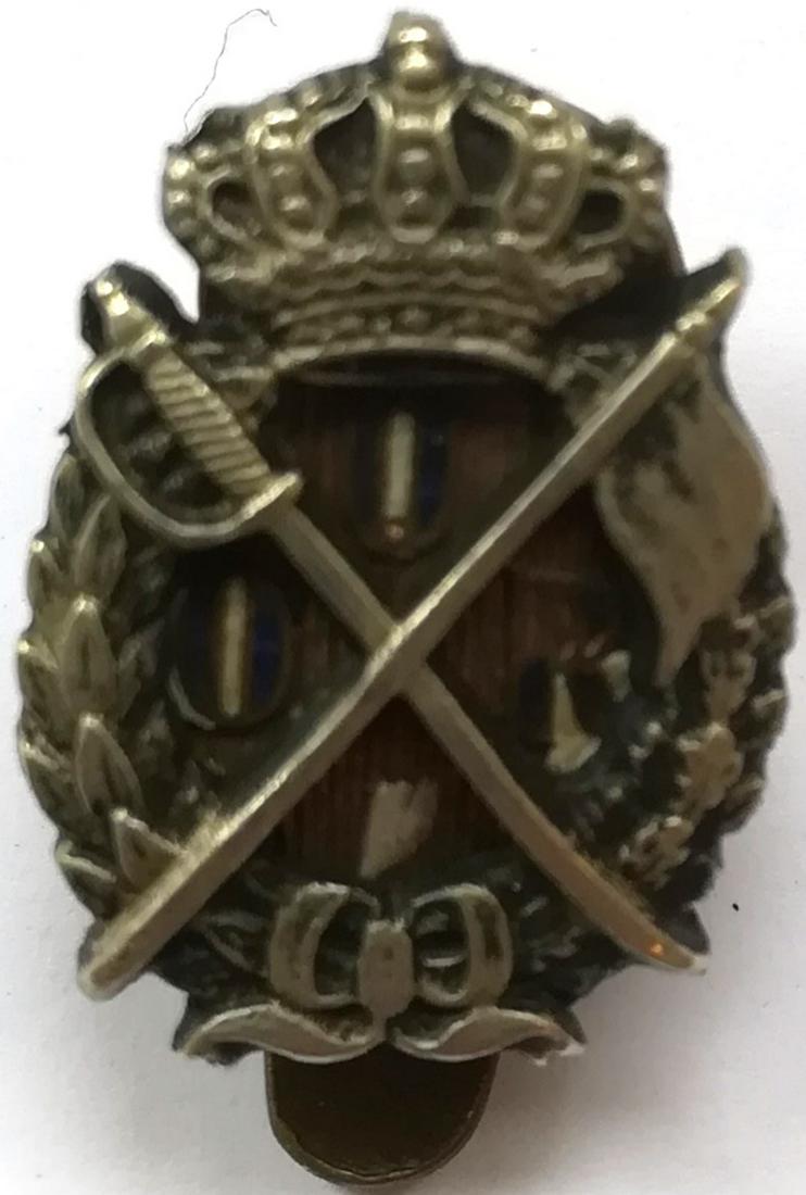 Badge of the "Reserve Officers Union", Miniature: Breast Badge, 20x14 mm, silvered Metal,enamel (damaged), plate fastening system on the back, numbered "1635". M.S.B.R. 063. Scarce! R! III Country: ROMANIA