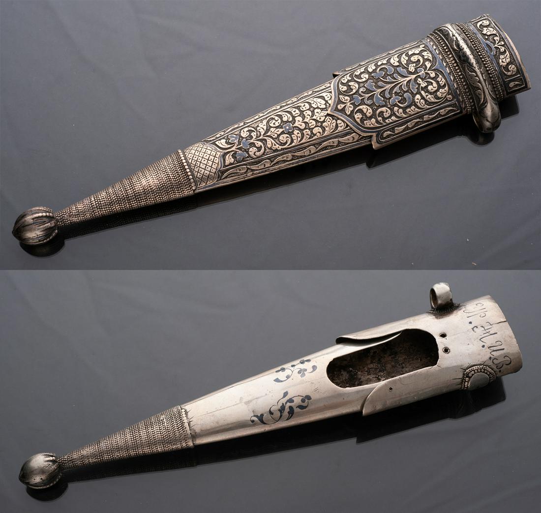 Dagger scabbard in silver (1 of 1)