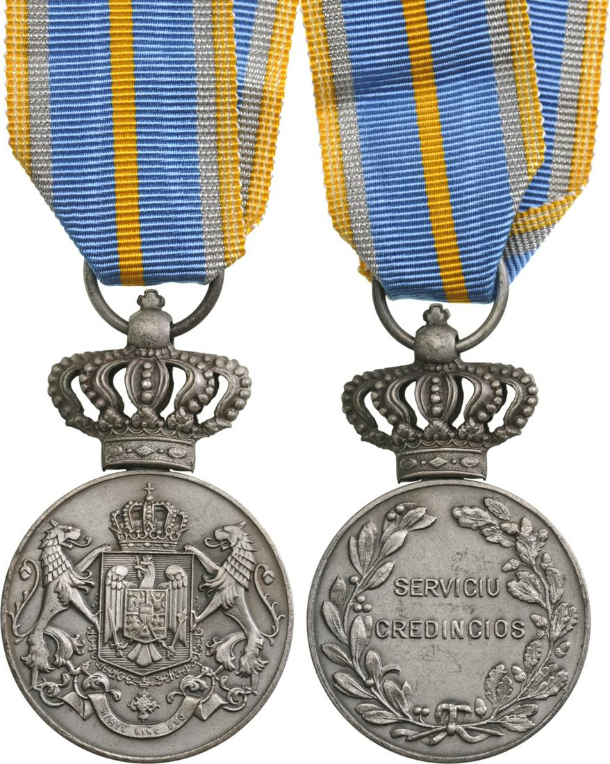 Medal of Faithfull Service, 1st Type, Civil, 2nd Class, (1 of 2)