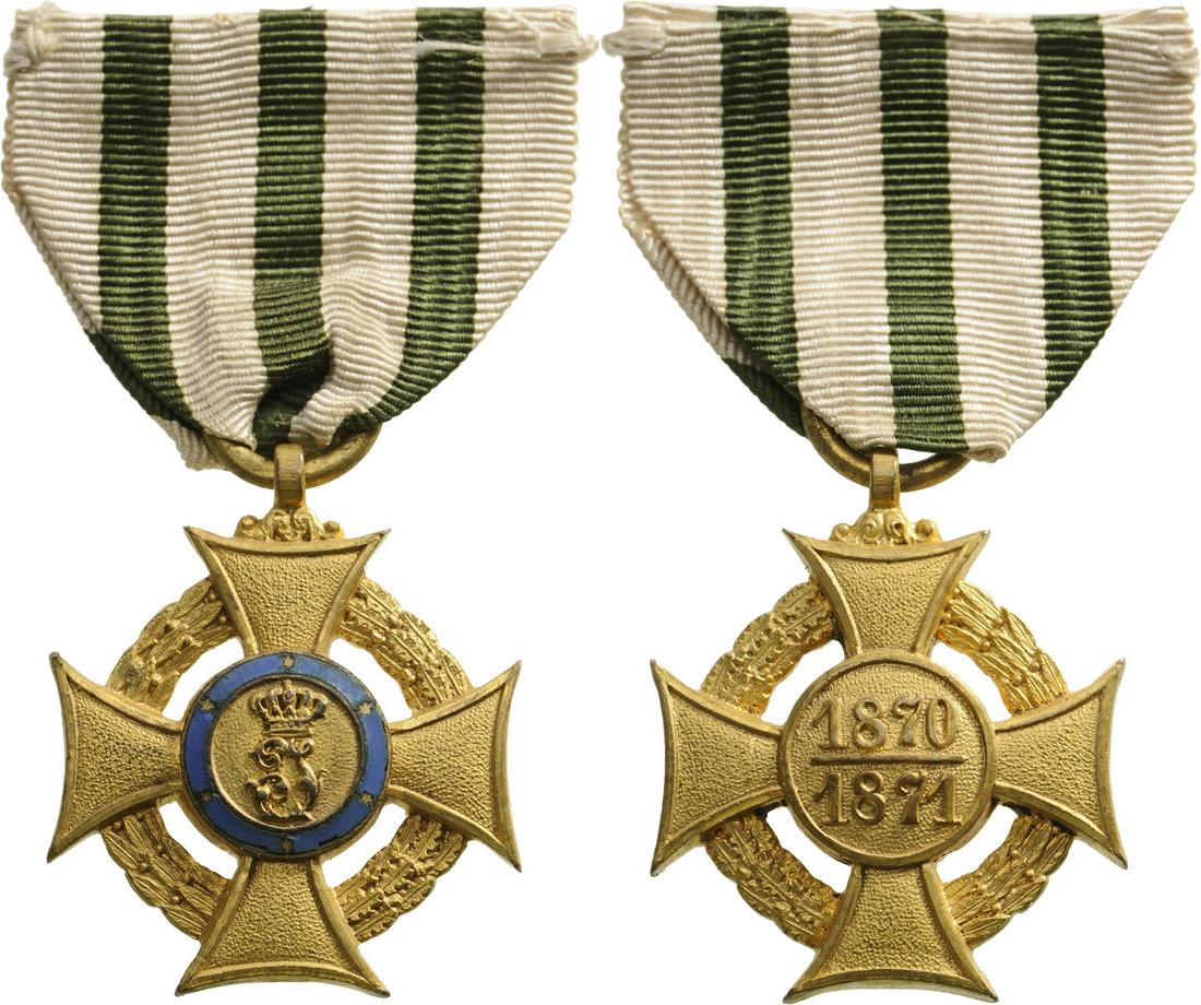 Remembrance Cross, 1870-1871: Breast Badge, 26 mm, gilt Bronze, original suspension ring and ribbon. Scarce! R! I Country: GERMANY - WURTTEMBERG