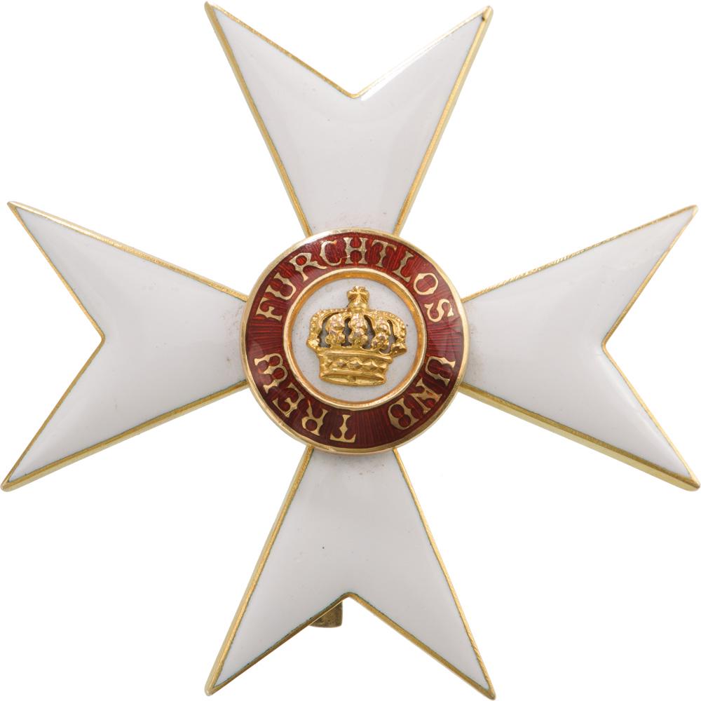 Order of the Crown: Cross of Honour, 1892 - 1918. Breast Star, 56 mm, GOLD, 19.3 g., maker's mark "FOEHR", one side enameled, medium pin on reverse. A superb and rare order! I R!" Country: GERMANY - WURTTEMBERG