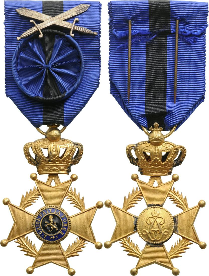 ORDER OF LEOPOLD II: Officer`s Cross for Military, 4th Class, instituted in 1900. Neck Badge, gilt Bronze, 63x40 mm, both central medallions gilt, obverse enameled, original suspension ring and ribbon with rosette. I
