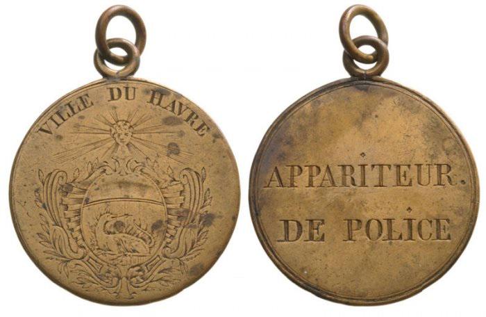 French Revolution Medal, Police Auxiliary from the City: Breast Badge, engraved bronze, 42 mm, with suspension ring. R! II