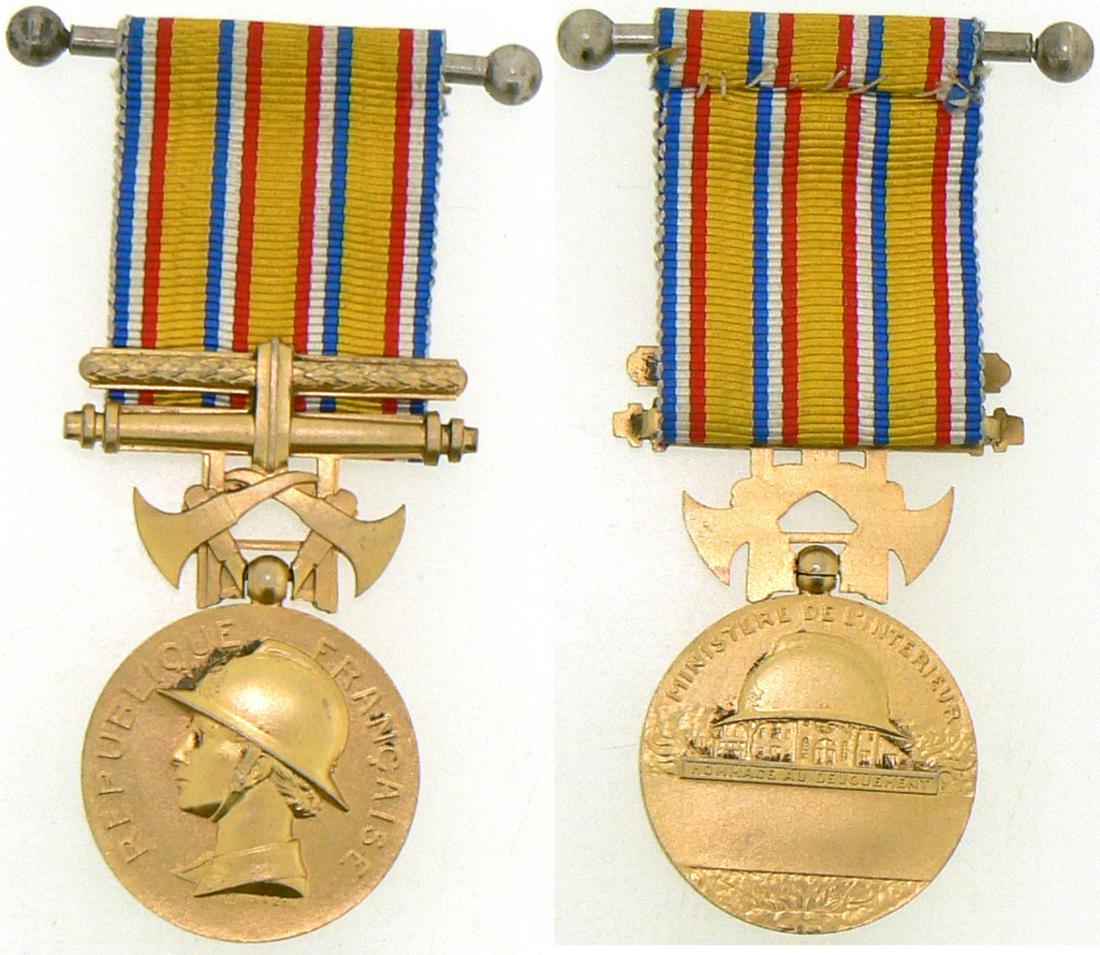 Firemen Medal (1 of 1)