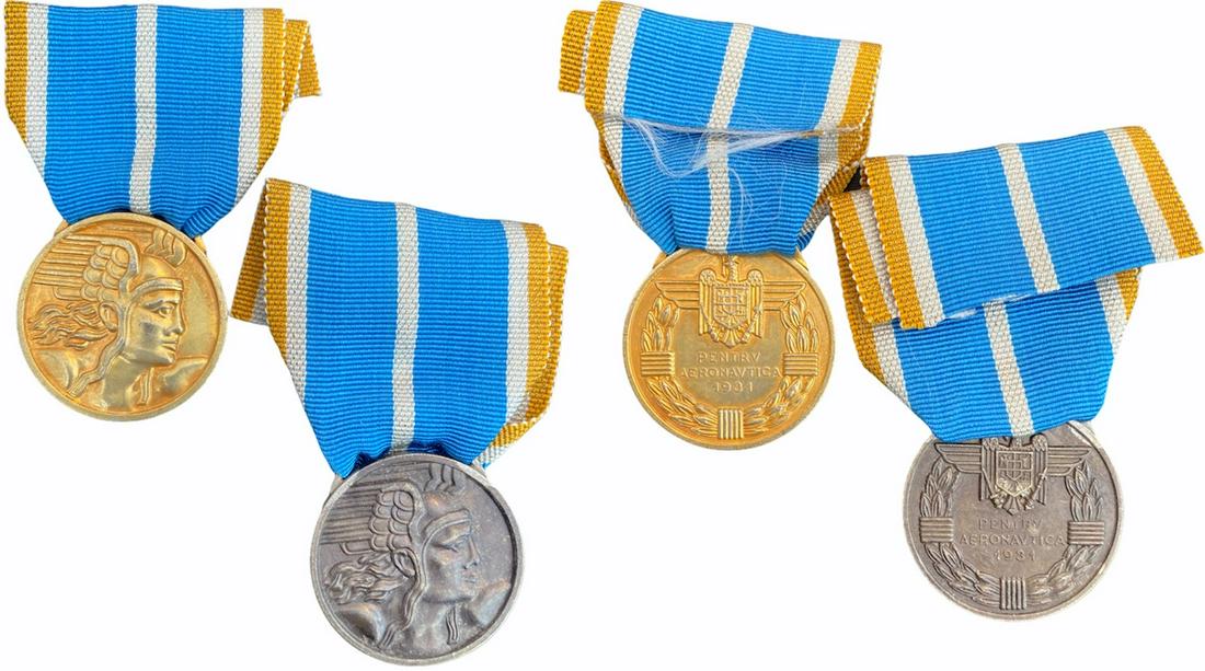 The "Aeronautical Virtue" Medal, Civil: Set 1-2 Classes. Breast Badges, 32 mm, gilt Bronze and silvered Bronze, original rings and ribbons. (2) Rare set! I R!