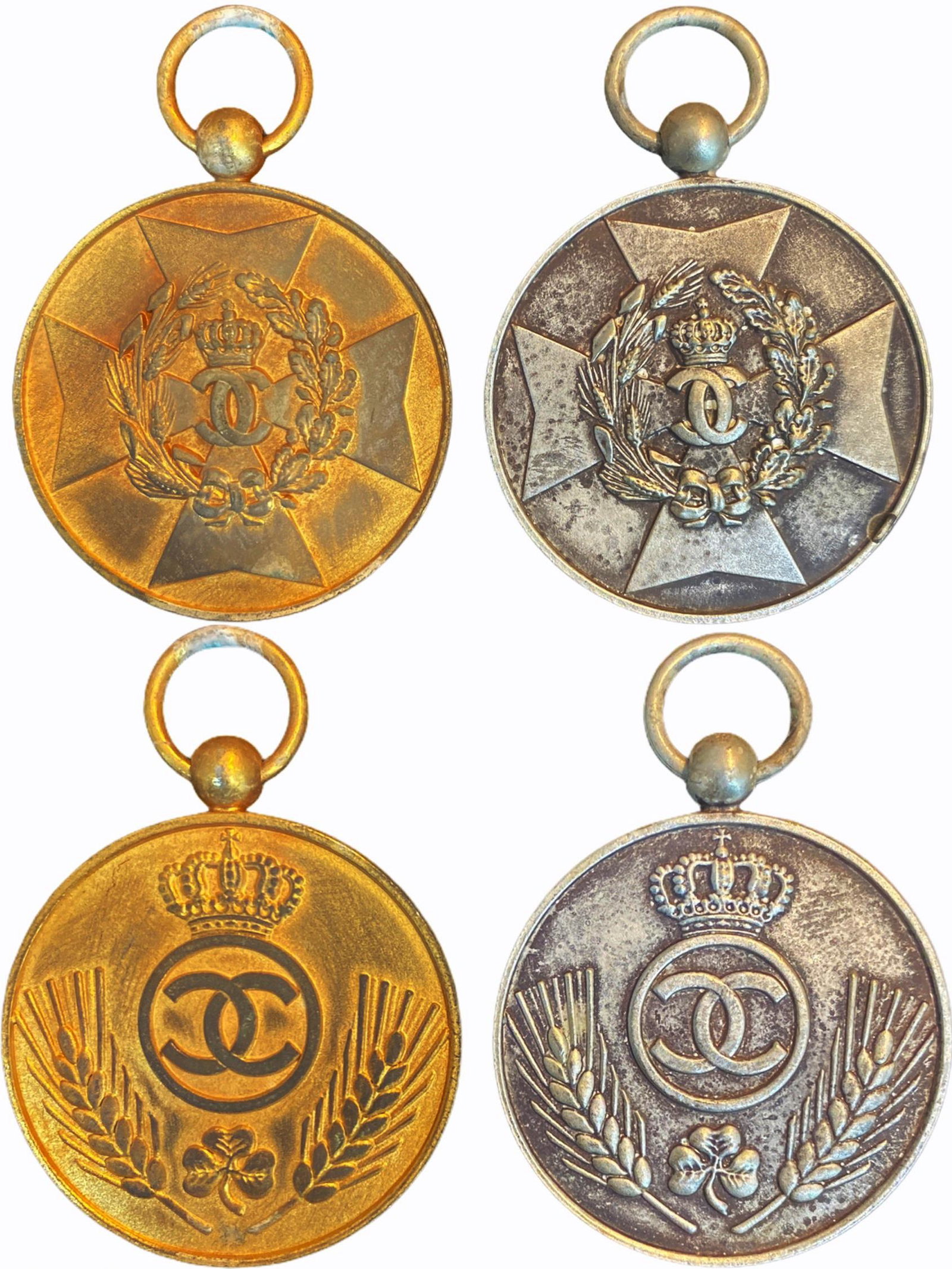 Medal of Agricultural Merit, 1st Model, Set 1-2: Set 1-2 Classes. Breast Badges, 34 mm, gilt Silver and Silver, original suspension rings. Rare! I