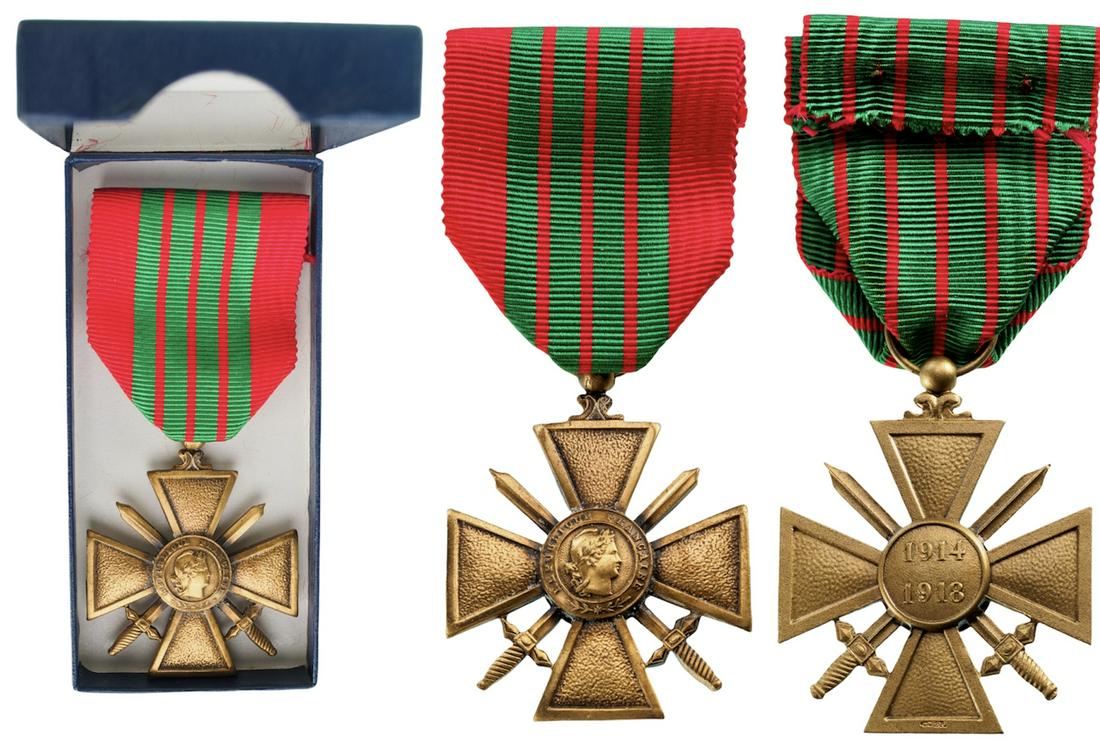 War Cross 1939-1945, instituted in 1915 (1 of 1)