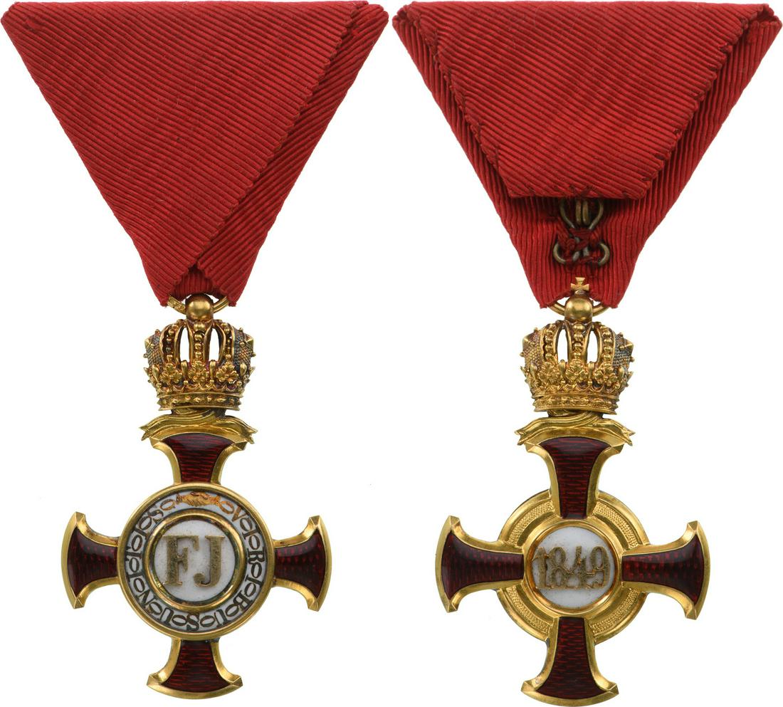 Goldenes Verdienstkreuz mit Krone (1 of 1)