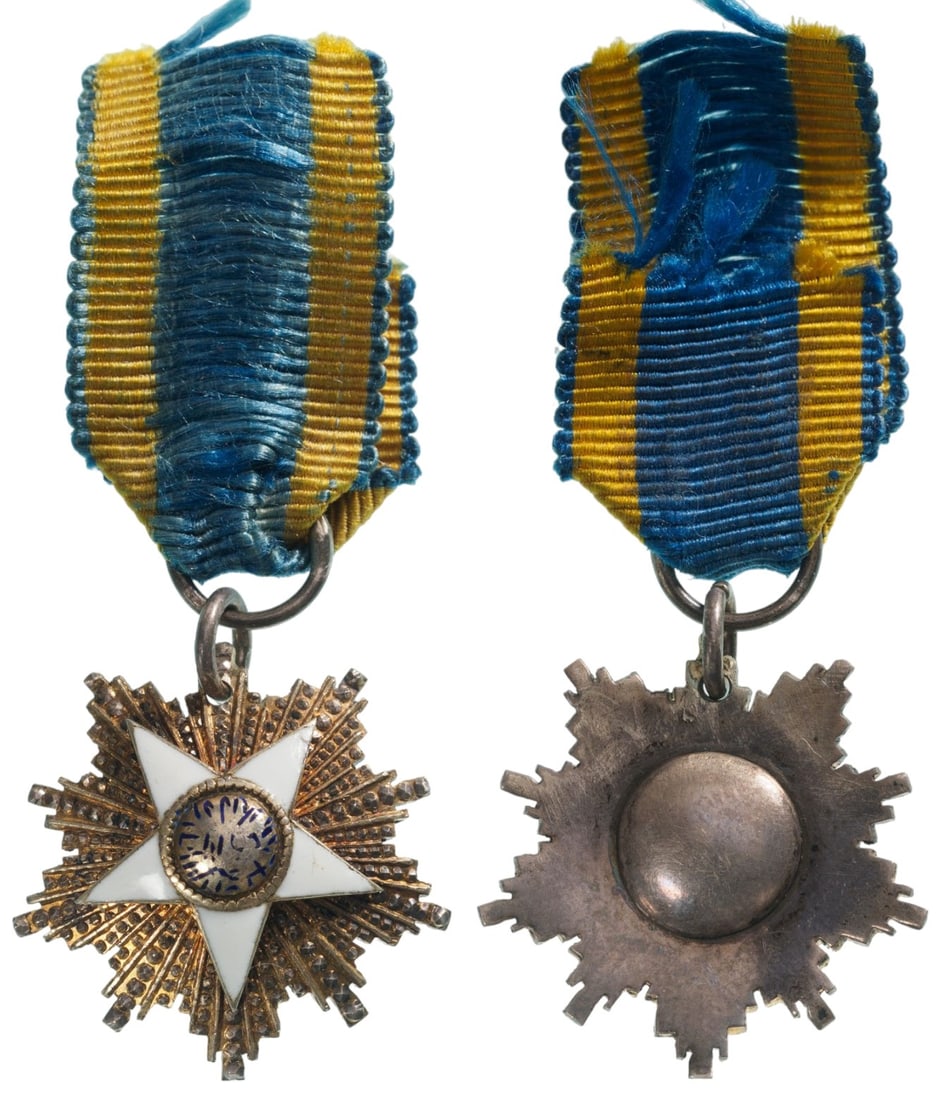 ORDER OF THE NILE: Breast Star Miniature, 1st Class, instituted in 1915, Breast Badge, 21 mm, multipart construction, Silver partially gilt and enameled, original suspension device, ring and ribbon. I