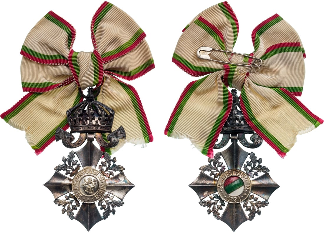 Order for Civil Merit, 3rd Class for Ladies: Dames Cross, 3rd Class with Crown, 2nd Model. Breast Badge, 72x46 mm, Silver, central medallion enameled, original suspension ring and ribbon with bow. A rare badge of best quality, and extremely fine
