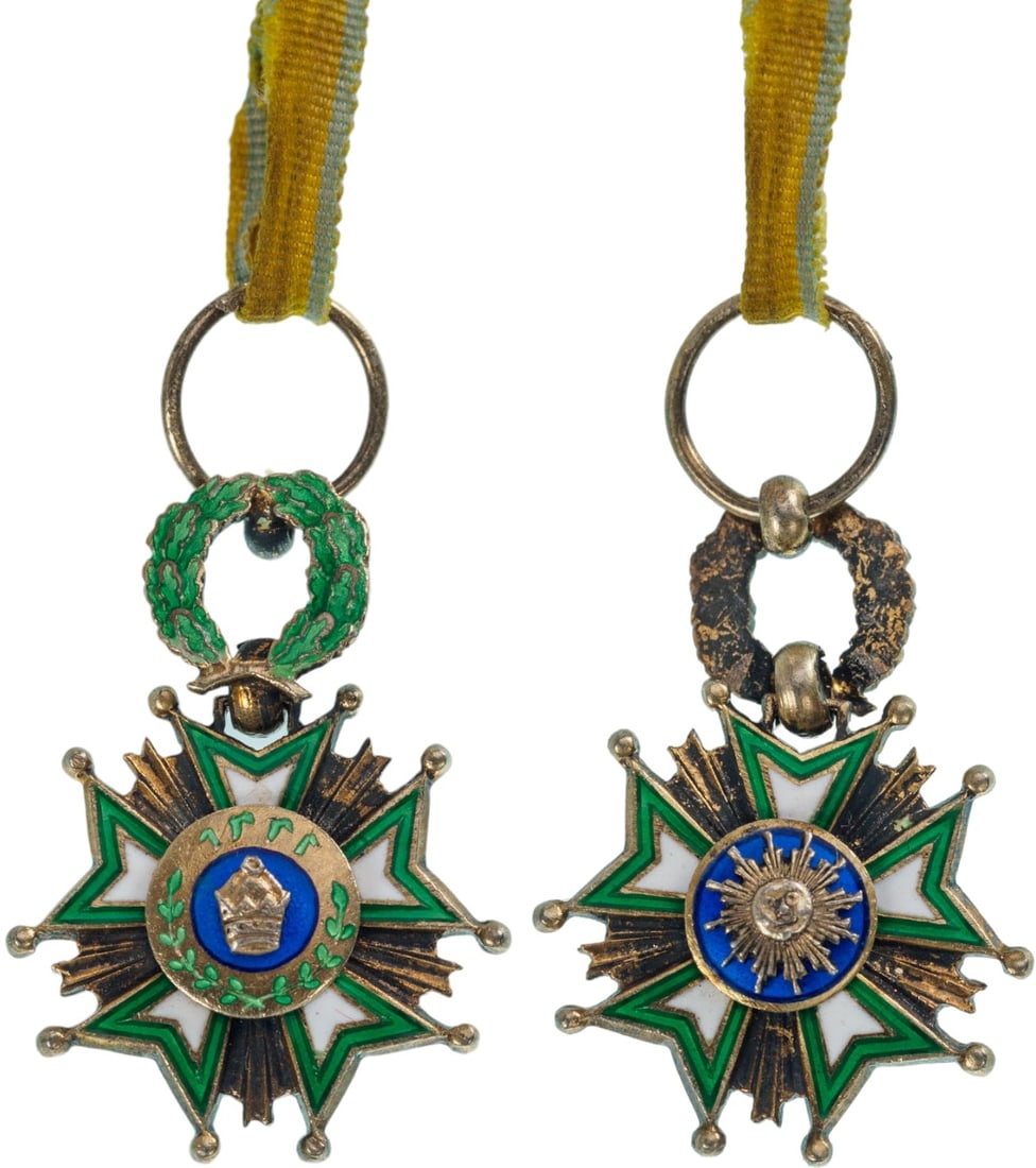Order of the Crown, Instituted in 1913. (1 of 1)