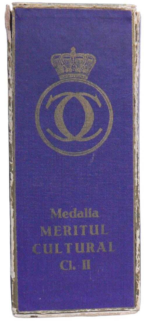 Medal of Cultural Merit Box, 2nd Class, 1st Model (1931) (1 of 1)