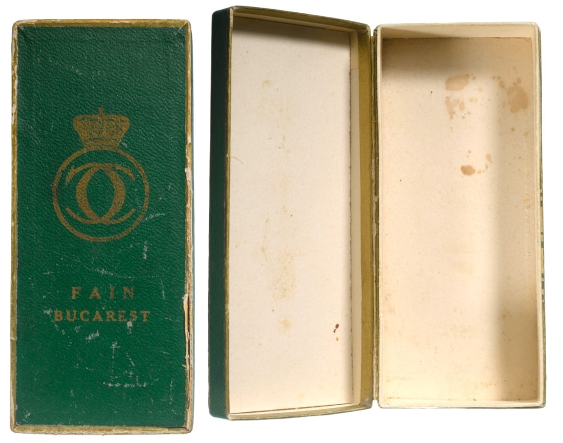 Medal of Agricultural Merit, 1st Model, Case of Issue, instituted in 1932 (1 of 1)