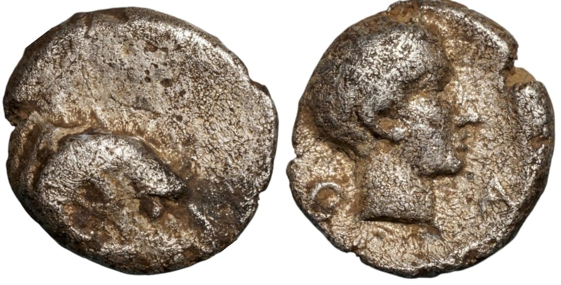 TROAS, Kebren Obol circa 387-310: AR (7 mm, 0,48 g,). Ram's head r. / Youthful male head r., letters left and right. SNG von Aulock 7621. Klein 313. VF!