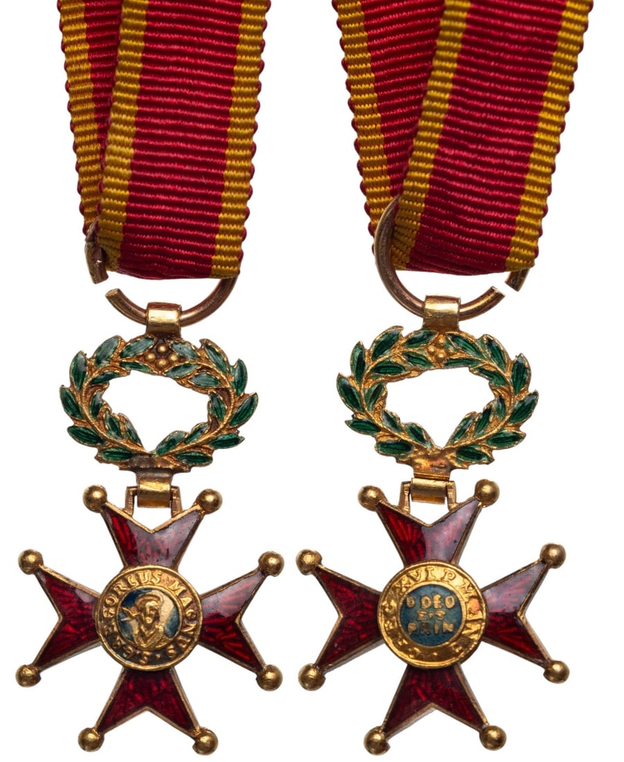 ORDER OF SAINT GREGORY: Officer's Cross Miniature, instituted in 1831. Breast Badge, 20x12 mm., GOLD, original suspension ring and ribbon. Mint stateI I