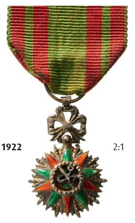 ORDER OF THE NICHAM IFTIKHAR: Country: TUNISIA Breast Badge, silver, 13 mm, enameled, original suspension ring and ribbon. I510 SEK (60 €)