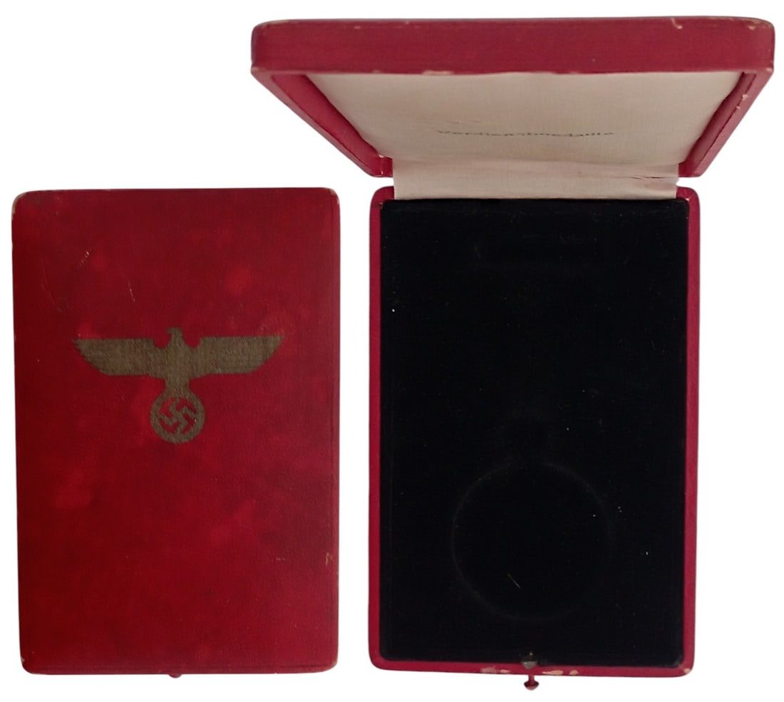 GERMAN EAGLE ORDER - Verdienstorden vom Deutschen Adler (1 of 1)