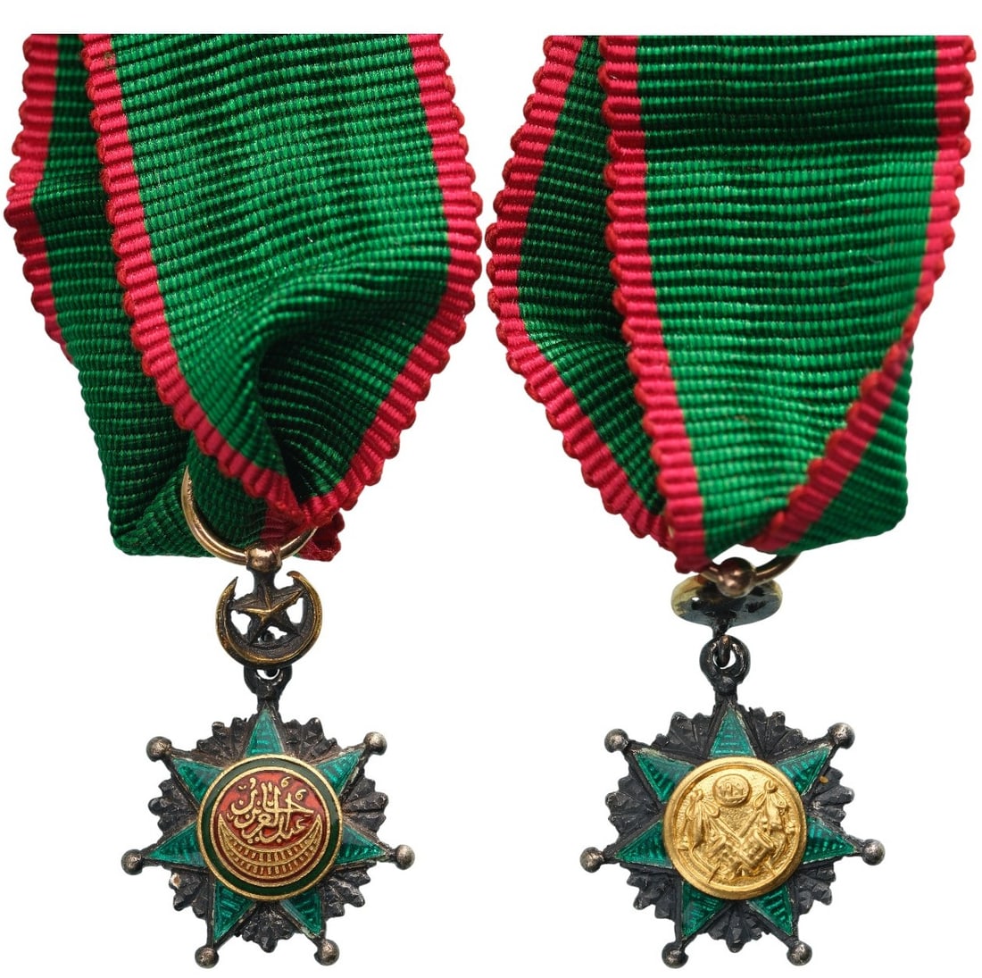 ORDER OF OSMANI: Miniature, instituted in 1862. Breast Badge, 17x12 mm, GOLD and Silver, both sides enameled, original suspension crescent, ring and ribbon. A superb miniature, in extremely fine condition! I