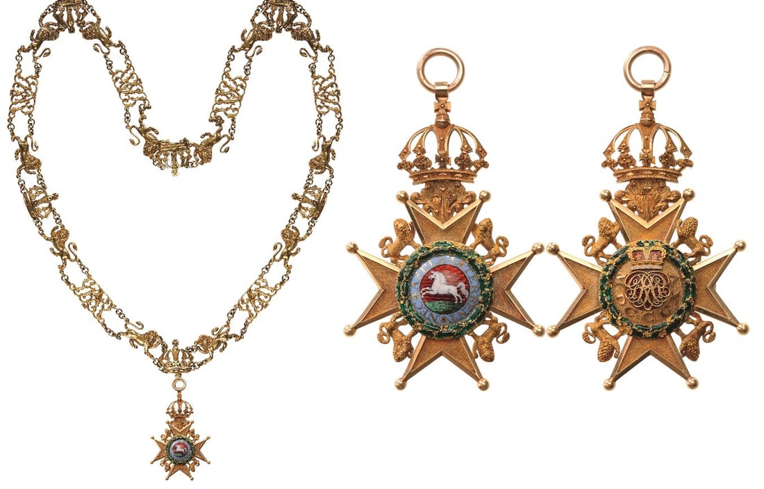 The Guelphic Order: A Complete Collar of the Order, of the Civil Division, instituted in 1815: neck chain in Silver gilt, maker’s mark “JJE - John James Edington”, chiseled silver made of 24 links; 12 rampant l