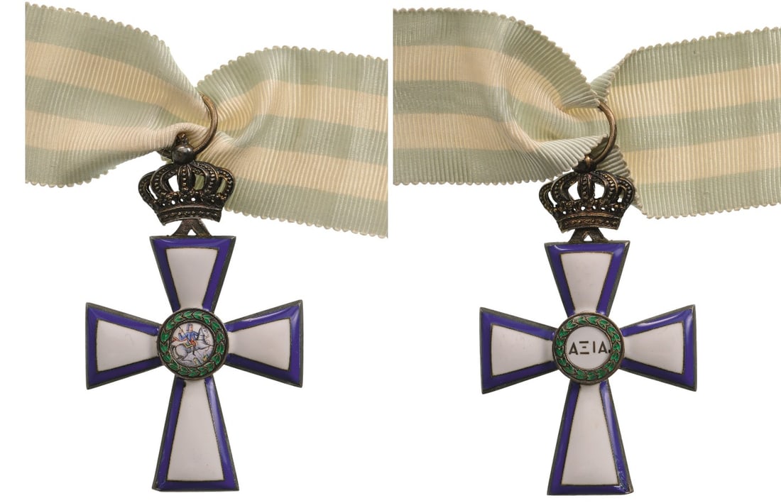 The Cross of Valour: A Commander’s Cross of the 1913 type, in gilt Silver with convex white enamel and flat, dark blue border outlined in silver; obverse centre medallion with finest miniature-painted, enameled image of