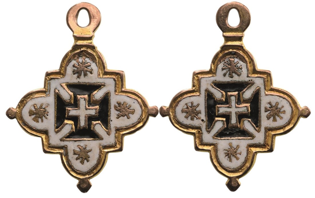 Military Order of Christ: An early decoration of reduced size in Gold; both sides with white enameled field enriched with tiny rosettes, centered with the Order’s cross in green and white enamel; upper loop for suspension.An