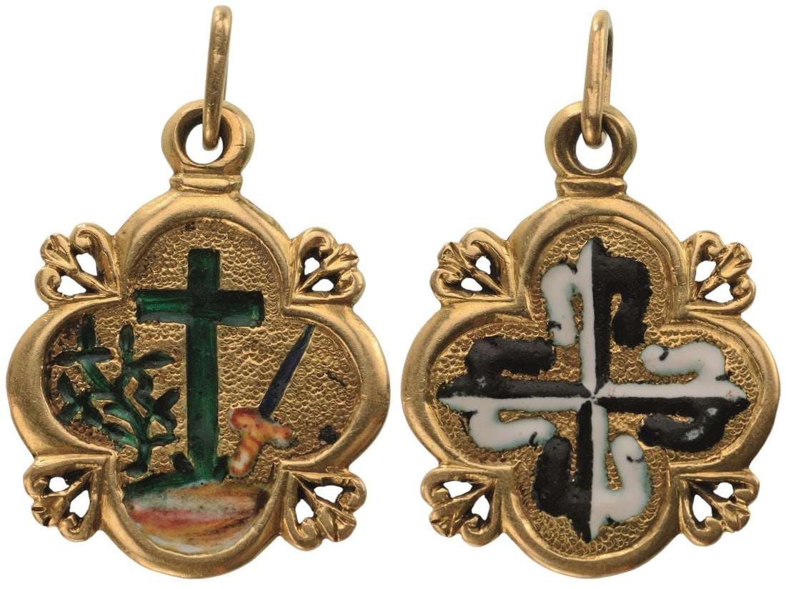 A Judge’s Badge of the Holy Inquisition: A golden quatrefoil with rised, polished border, flanked by stylized flowers, the obverse bearing white/black enameled cross of the Dominican Fathers on pebbled ground; the reverse with green enameled