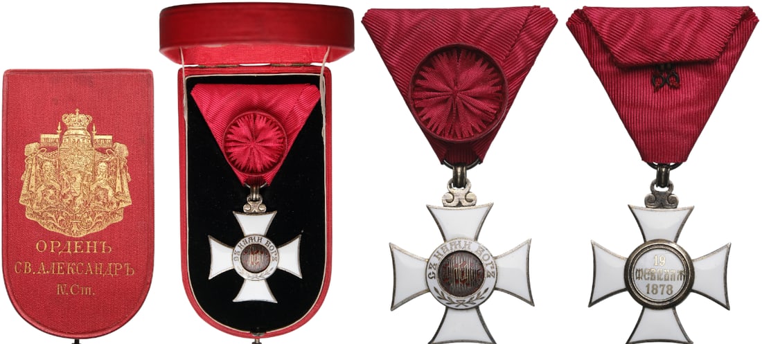 Order of Saint Alexander: Officer's Cross, 2nd Model, 2nd Type, 1887 - 1908. Breast Badge, 48x38 mm, gilt Silver, hallmarked, original suspension ring and triangular ribbon with rosette, in case of issue by "Rothe - Wien", wit