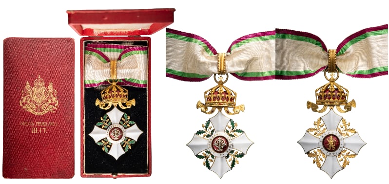 Order for Civil Merit: Commander's Cross, 3rd Class, Tsar Ferdinand I, 2nd Model 1900 - 1933. Neck Badge, 95x64 mm, Bronze, original suspension ring and long complete ribbon, in original case of issue, by "Johann Schwerdtne