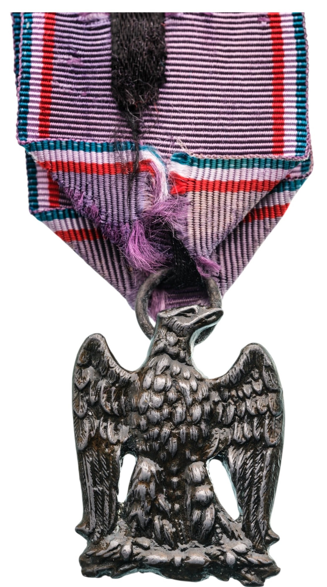 Remembering of the Napoleonic Campain Medal (Medaille de Debris de l'Empire)), 1840: Breast Badge, Metal, 31x25 mm, original ribbon. A rare and interesting badge! R! I