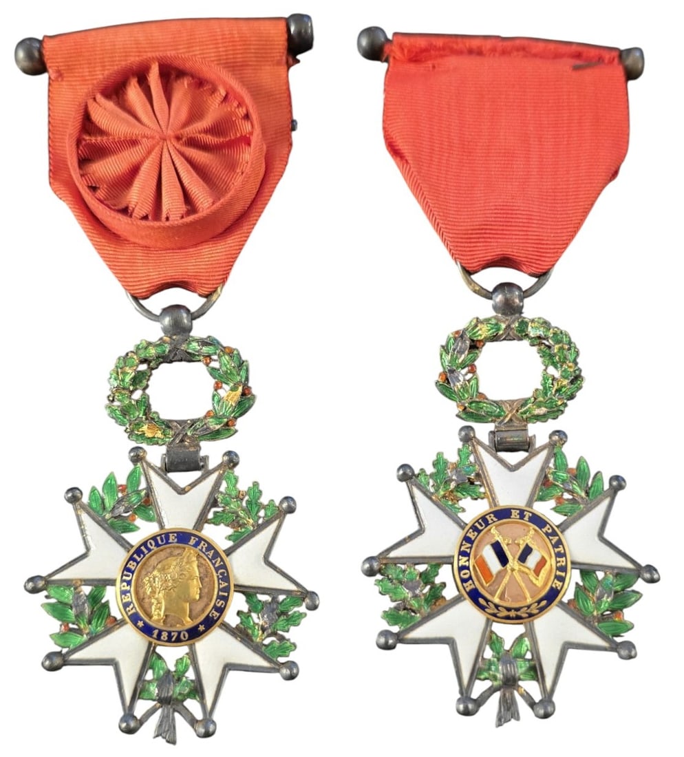 ORDER OF THE LEGION OF HONOR: Knight`s Cross de Luxe, 3rd Republic, 5th Class. Breast Badge, 63x42 mm., Silver, multipart construction, both sides enameled, both central medallions polished GOLD, enameled, original suspension ring