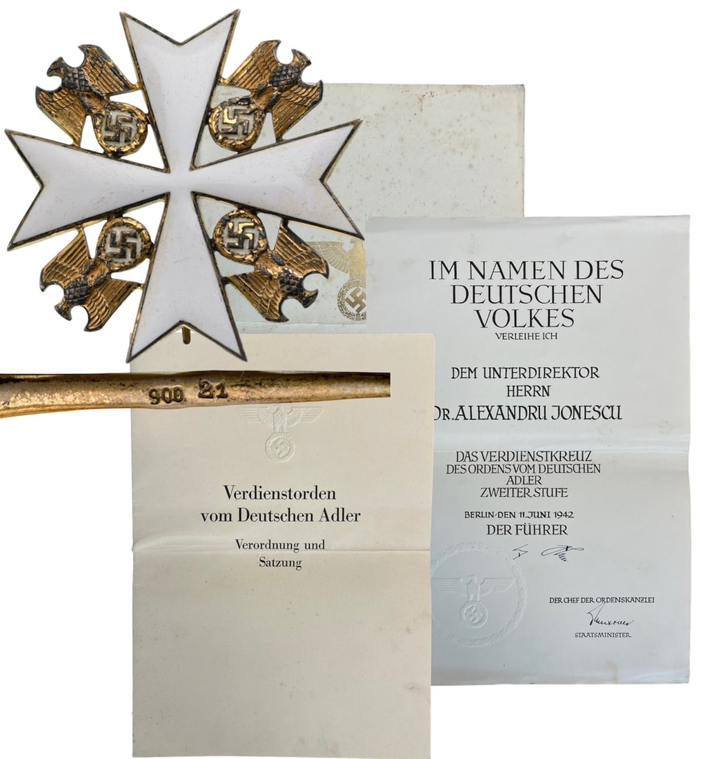 GERMAN EAGLE ORDER - Verdienstorden vom Deutschen Adler: Officer's Cross, 4th Class, instituted in 1943. Breast Star, 50 mm, gilt Silver, hallmarked "900 - 21", one-side enameled, original pin on reverse, together with awarding document and statutes, named 