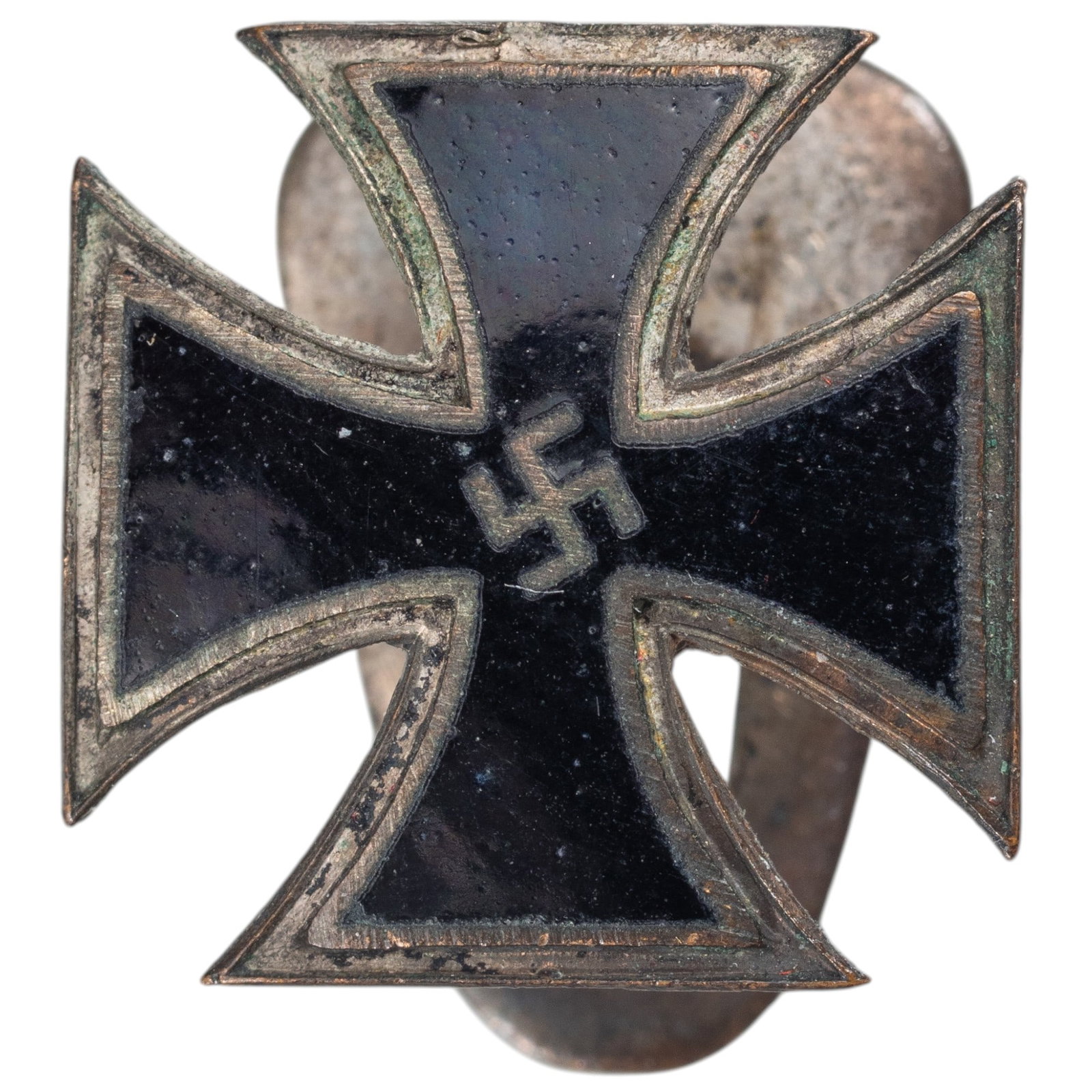 Iron Cross 1939, 1st Class: 1st Class Miniature Button, instituted in 1939. Breast Badge, 14 mm, silvered, button hole rosette. Scarce! R! I