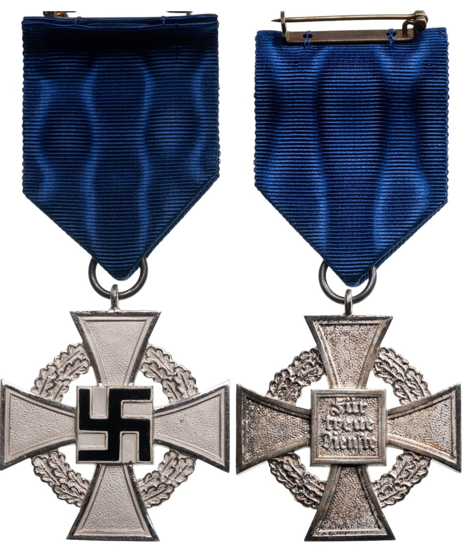 Faithfull Service Decoration, 2nd Class for 25 Years, instituted 30.1.1938: Breast Badge, 46x41 mm., silvered Metal, with suspension bar on the ribbon. Rare in mint condition! ! R!