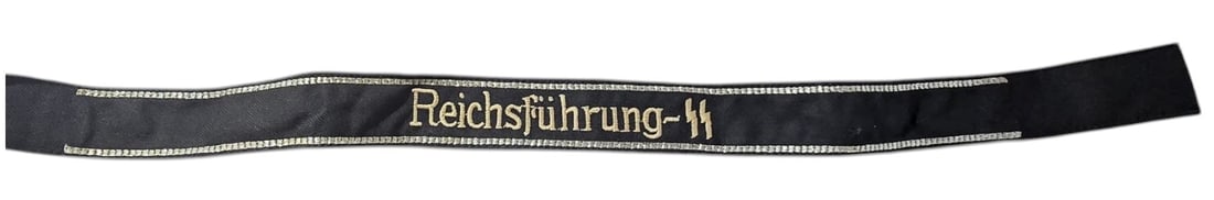 Allgemeine SS Officers Reichsführung, Cufftitle, instituted in 1940: Silver-Aluminium Bullion thread on black woven wool base, 477x28 mm. Superb condition! I